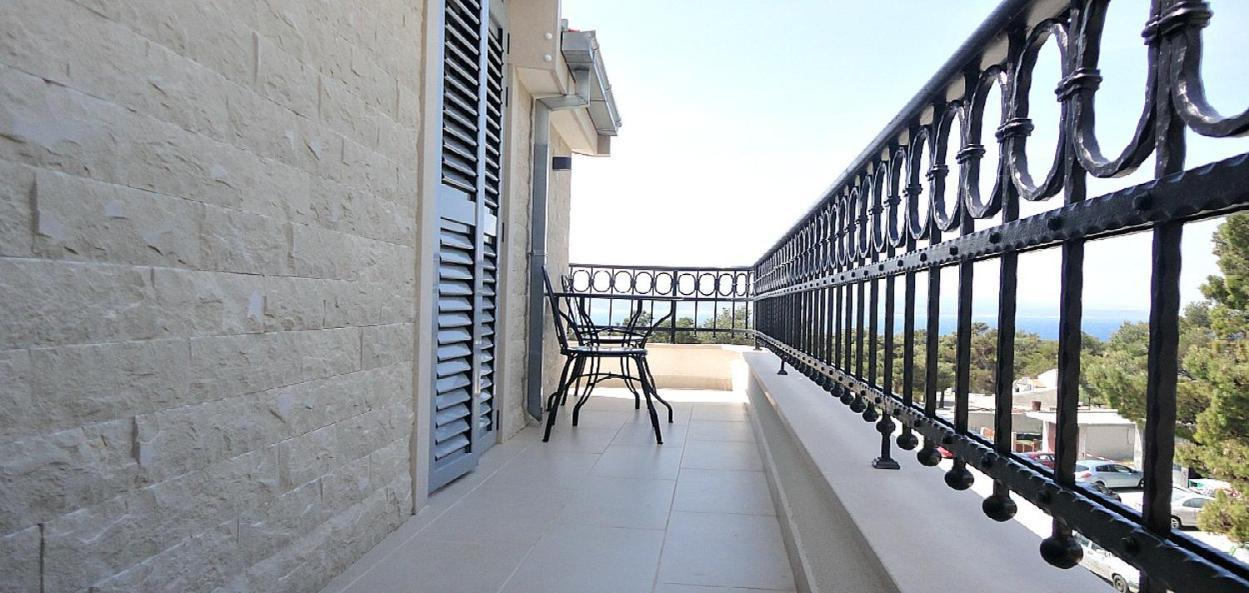 Stone House Bonaca Apartment Baska Voda Room photo